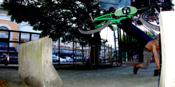 Wallhop in Taiwan<br/>PHOTO：KAITO TANAKA